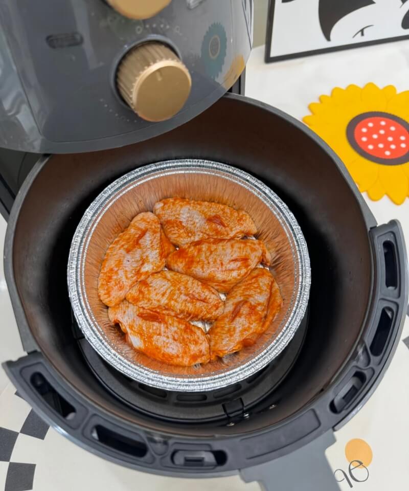 aluminium-foil-tray-in-air-fryer