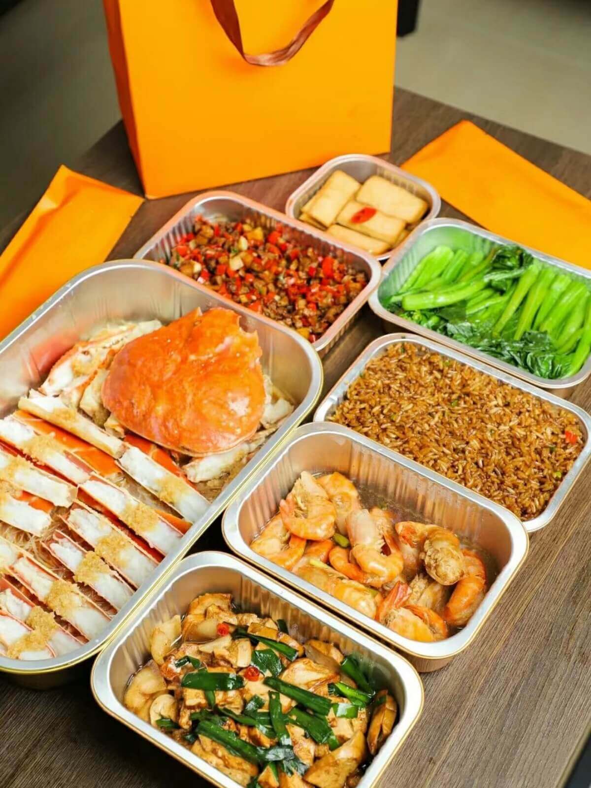 foil-to-go-containers